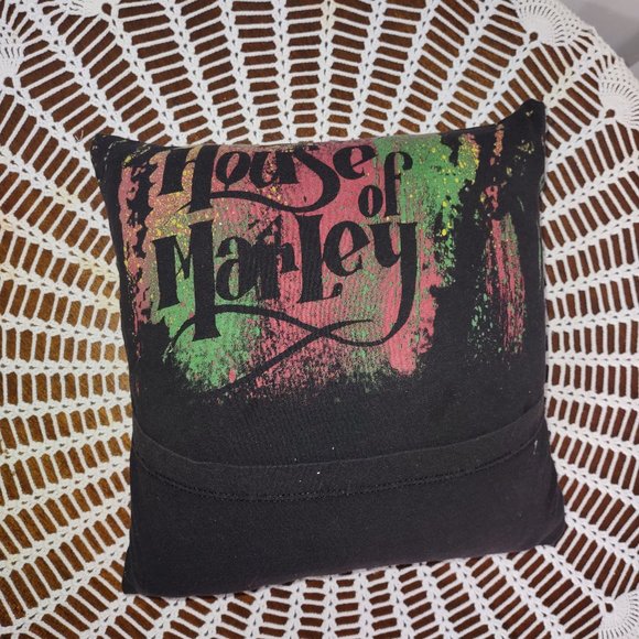 Rag Frog Revival Throw pillow COVER ONLY made from Upcycled T-shirt size 10"x10" - Picture 3 of 4